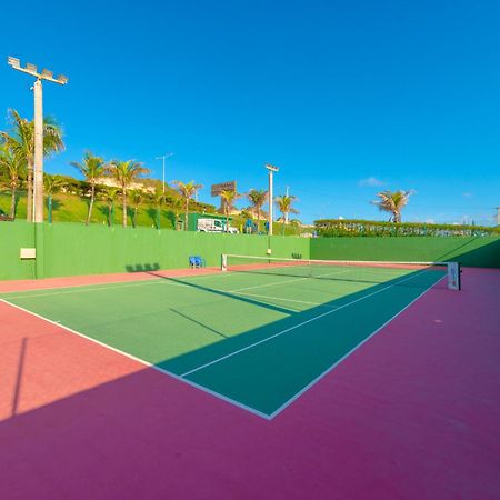 Ocean Palace All Inclusive Premium Natal Ngoại thất bức ảnh Tennis courts at the Atlantis Paradise Island