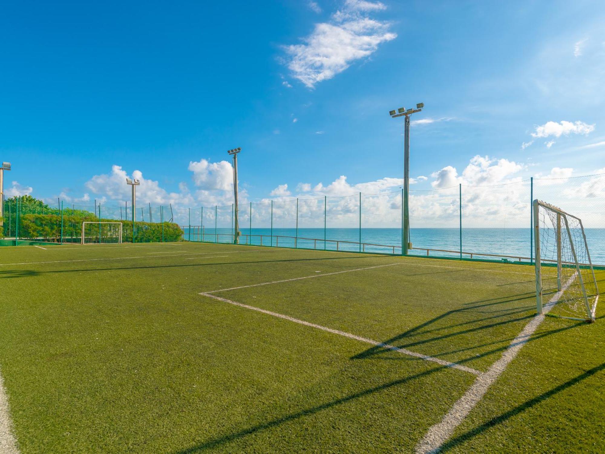 Ocean Palace All Inclusive Premium Natal Ngoại thất bức ảnh The football field at the resort